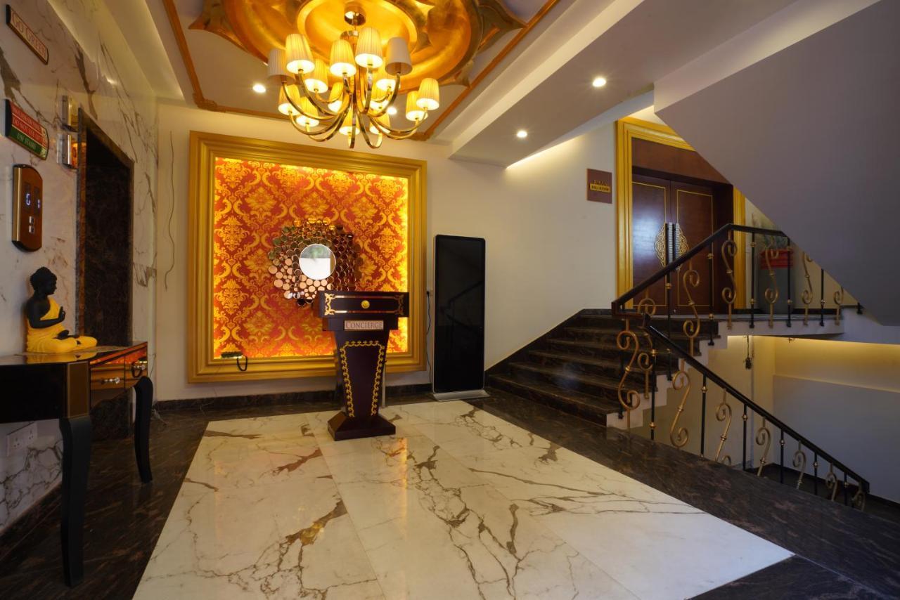 All Heavens Gold New Delhi Exterior foto