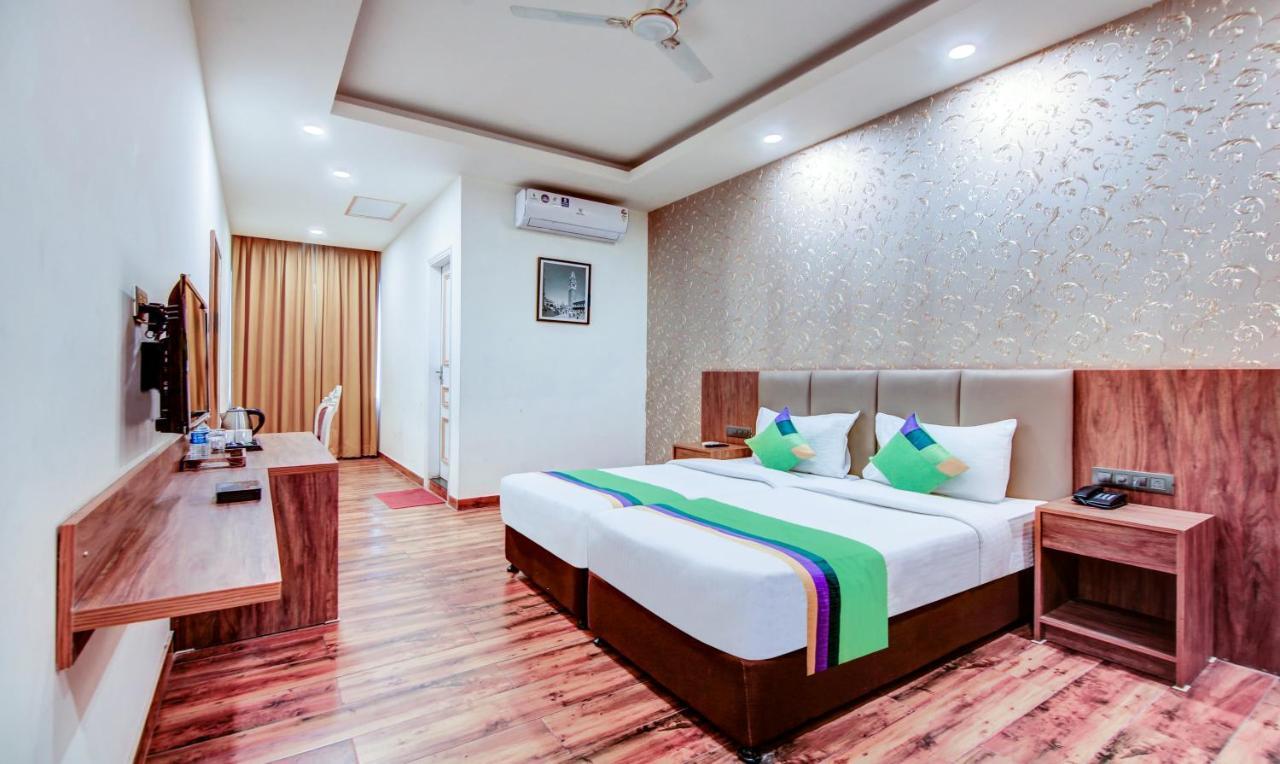 All Heavens Gold New Delhi Exterior foto