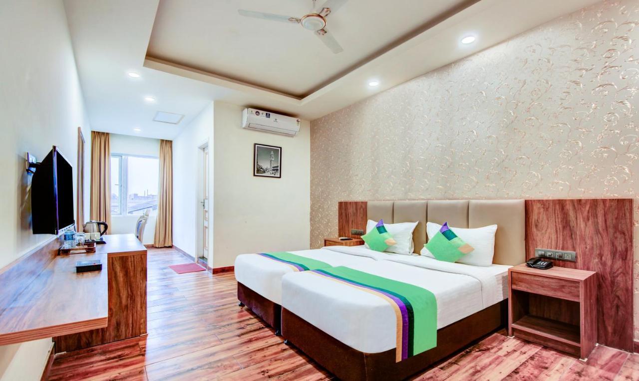 All Heavens Gold New Delhi Exterior foto